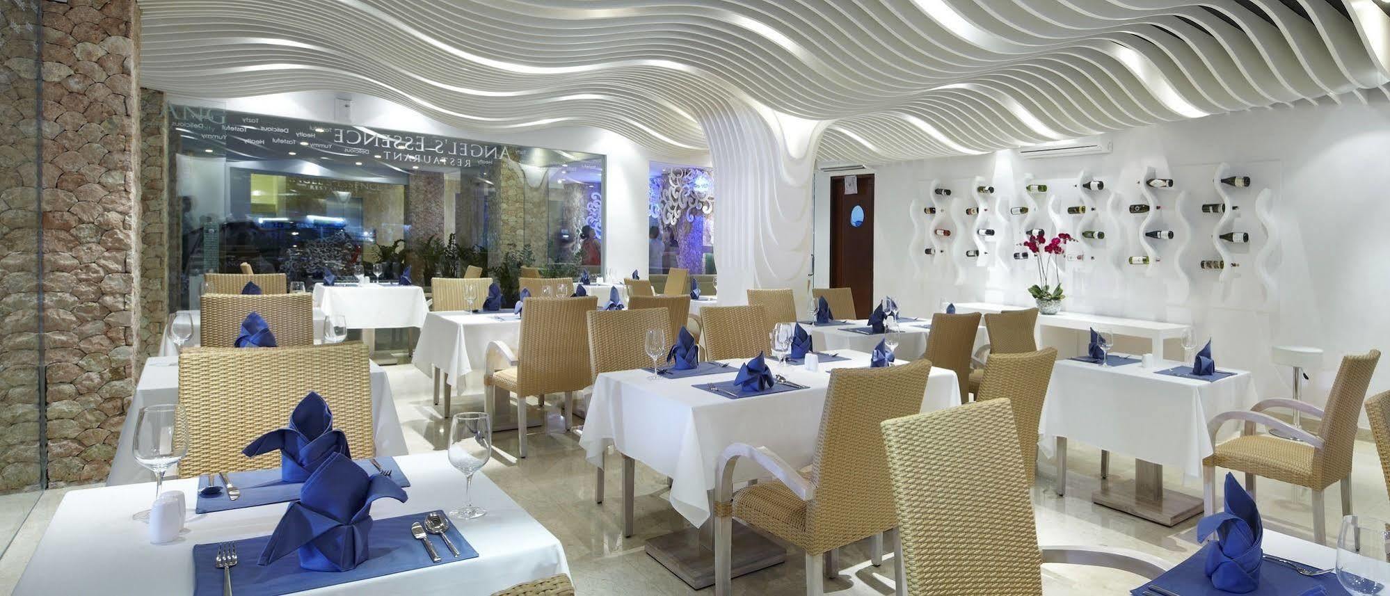 Kuta Angel Hotel - Luxurious Living ภายนอก รูปภาพ